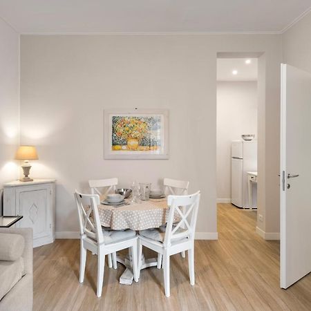 Flats4Rent Dimora Del Viandante Apartment เวโรนา ภายนอก รูปภาพ