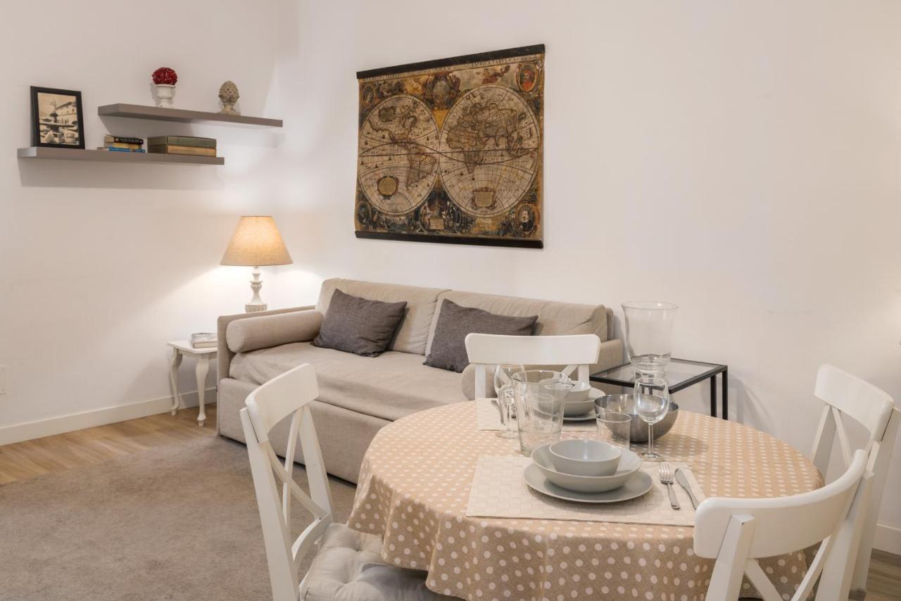 Flats4Rent Dimora Del Viandante Apartment เวโรนา ภายนอก รูปภาพ