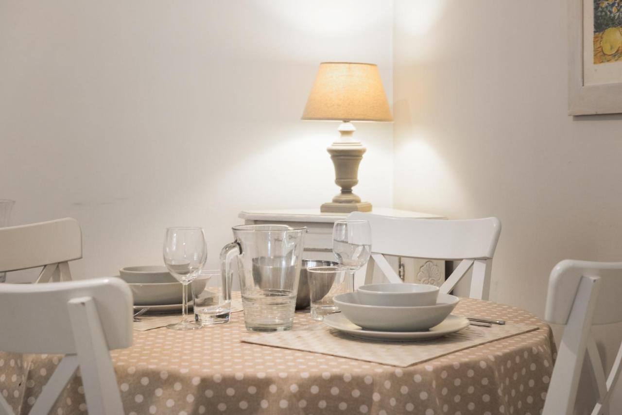 Flats4Rent Dimora Del Viandante Apartment เวโรนา ภายนอก รูปภาพ